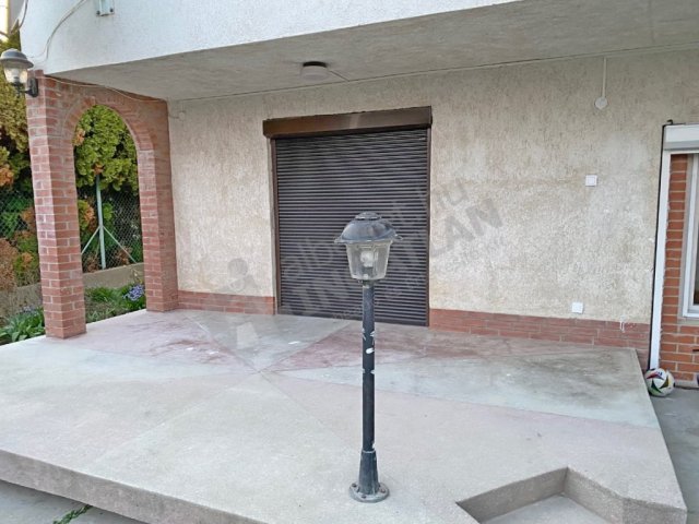 Kiadó családi ház, albérlet, XII. kerületben, Lidérc utcában