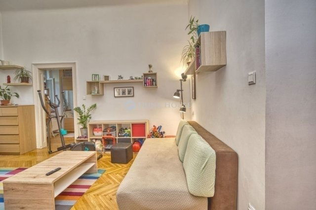 Eladó téglalakás, Budapesten, VIII. kerületben 74.9 M Ft