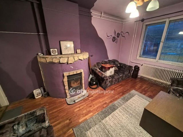 Eladó téglalakás, Hajdúböszörményen 65 M Ft, 3 szobás