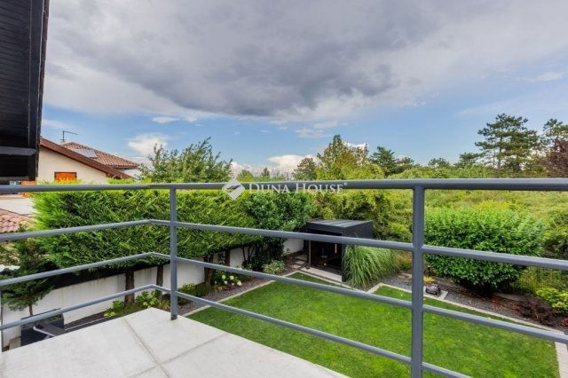 Eladó ikerház, Ürömön 379 M Ft, 5 szobás