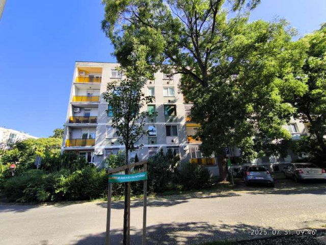 Eladó téglalakás, Debrecenben, Nyár utcában 59 M Ft, 2 szobás