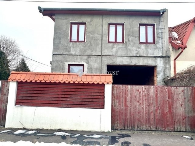 Eladó ikerház, Budapesten, XX. kerületben 109 M Ft, 1 szobás