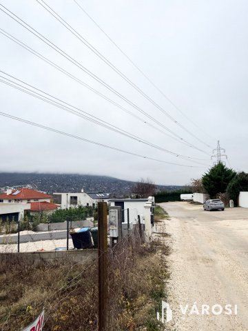 Eladó telek, Budapesten, III. kerületben 145.9 M Ft