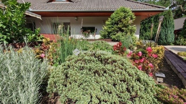 Eladó családi ház, Kecskeméten 139.9 M Ft, 4 szobás