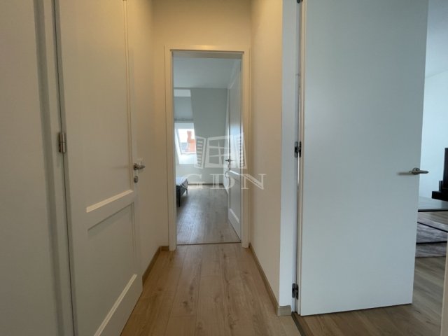 Kiadó téglalakás, albérlet, Székesfehérvárott 400 E Ft / hó