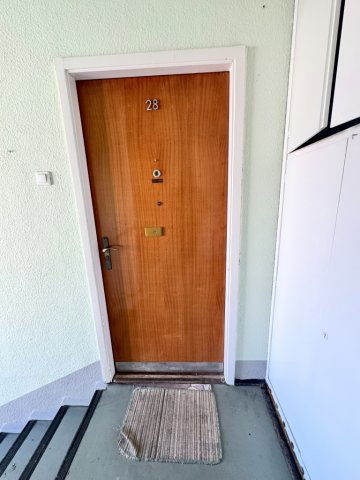 Eladó panellakás, Kecskeméten 33.9 M Ft, 2 szobás
