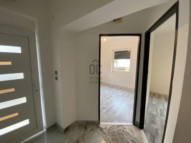 Eladó családi ház, Abonyban 67.99 M Ft, 4 szobás