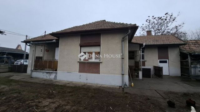 Eladó családi ház, Tápiószentmártonon 18.499 M Ft, 2 szobás