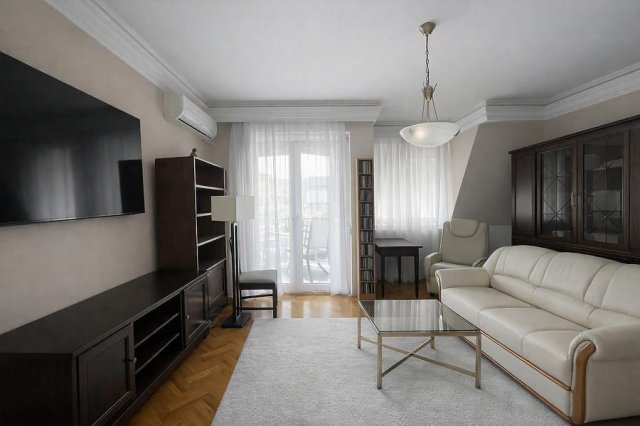 Eladó téglalakás, Budapesten, VI. kerületben, Rózsa utcában