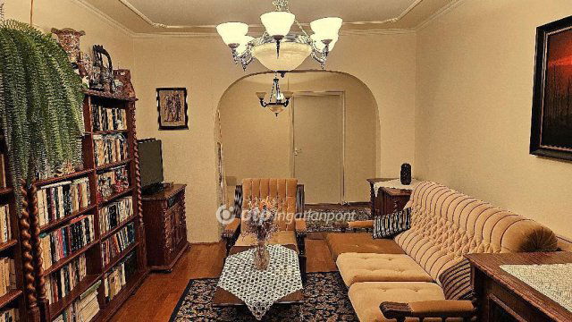 Eladó panellakás, Székesfehérvárott 55 M Ft, 1+1 szobás