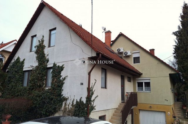 Eladó ikerház, Budapesten, XVI. kerületben, Avarszállás utcában