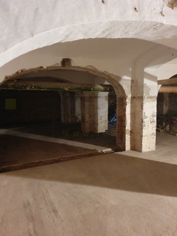 Eladó téglalakás, Hódmezővásárhelyen 10.5 M Ft