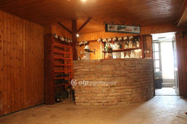 Eladó családi ház, Szolnokon 48 M Ft, 2+1 szobás