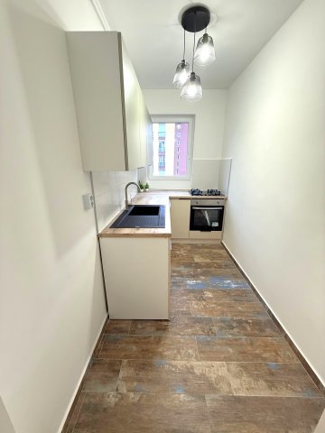 Eladó panellakás, Pécsett 53.5 M Ft, 2 szobás