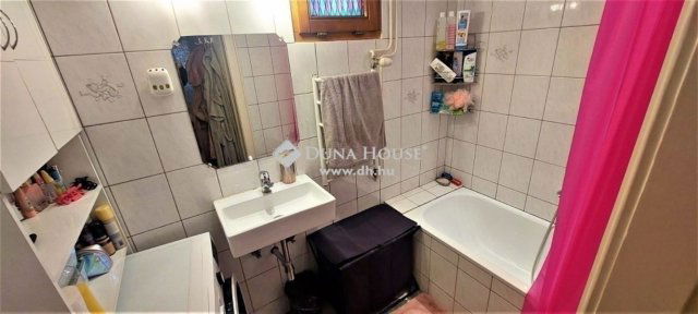 Eladó családi ház, Budapesten, XVI. kerületben 130 M Ft