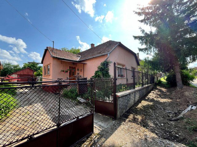 Eladó családi ház, Szendrőn 12.9 M Ft, 2+1 szobás
