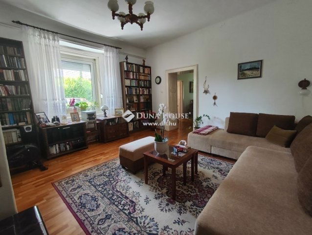 Eladó családi ház, Velencén 63 M Ft, 3 szobás