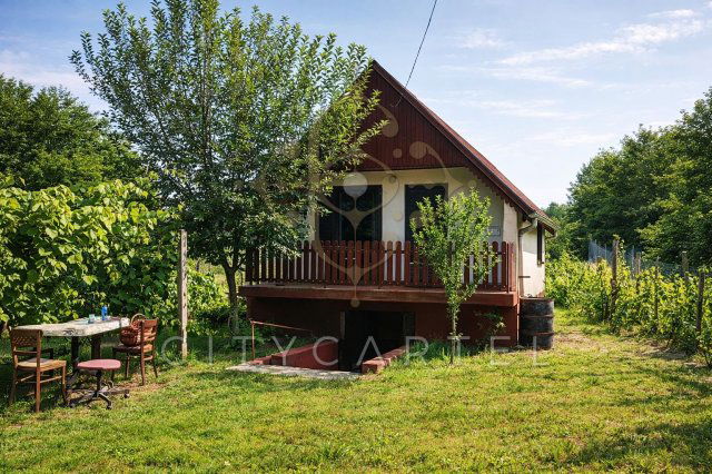 Eladó nyaraló, Solton 7.3 M Ft, 2 szobás / költözzbe.hu