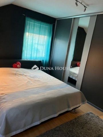 Eladó családi ház, Budapesten, XVIII. kerületben 122.5 M Ft