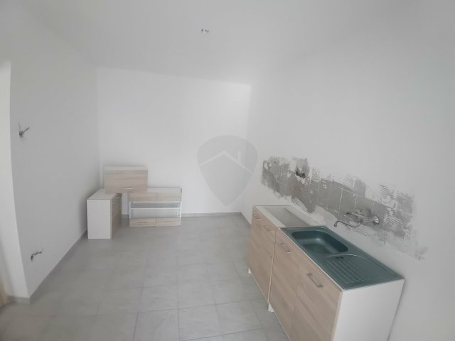 Eladó családi ház, Szihalmon 12.8 M Ft, 2 szobás