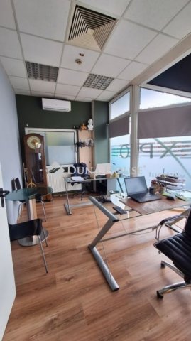 Eladó ipari ingatlan, Budapesten, XVIII. kerületben 650 M Ft