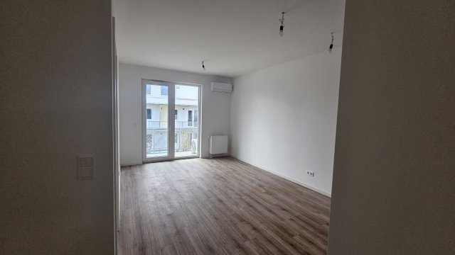 Kiadó panellakás, albérlet, Debrecenben 210 E Ft / hó, 2 szobás