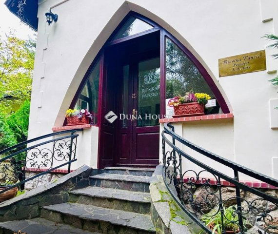 Eladó üzlethelyiség, Tornyospálcán 185 M Ft, 8 szobás