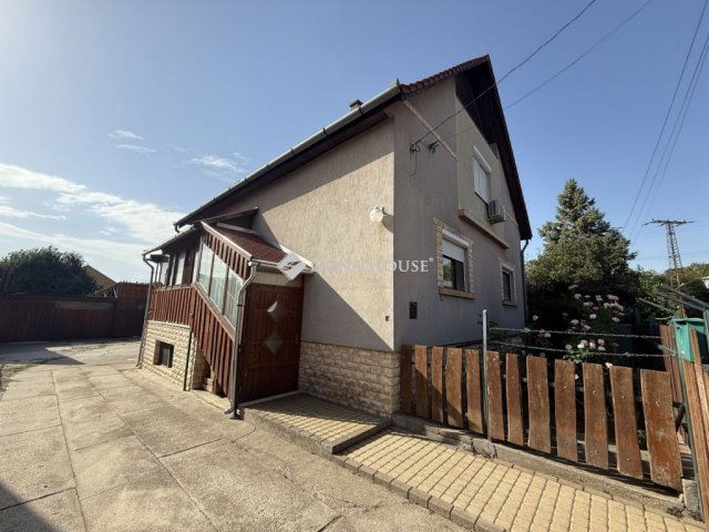 Eladó családi ház, Maglódon, Apafi utcában 139 M Ft, 6 szobás