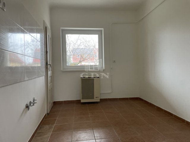 Eladó téglalakás, Budapesten, XVIII. kerületben 62.9 M Ft