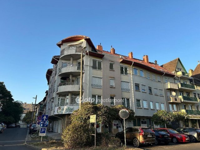 Eladó téglalakás, Nyíregyházán 58.9 M Ft, 2+1 szobás