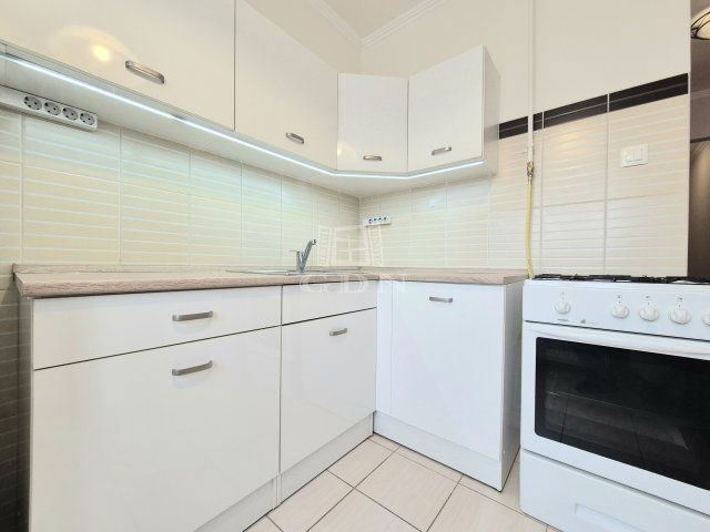 Eladó panellakás, Budapesten, XV. kerületben 75 M Ft, 2+1 szobás