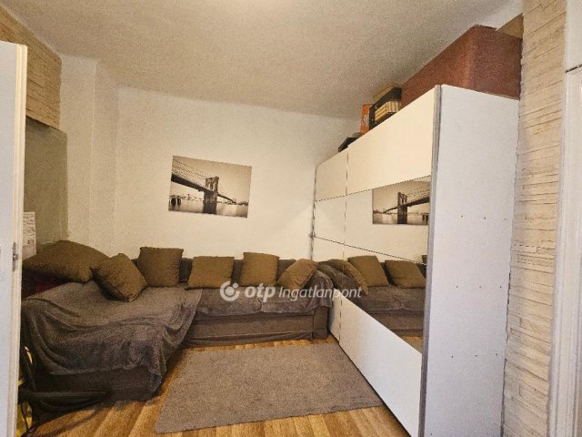 Eladó családi ház, Budapesten, XX. kerületben 71.5 M Ft