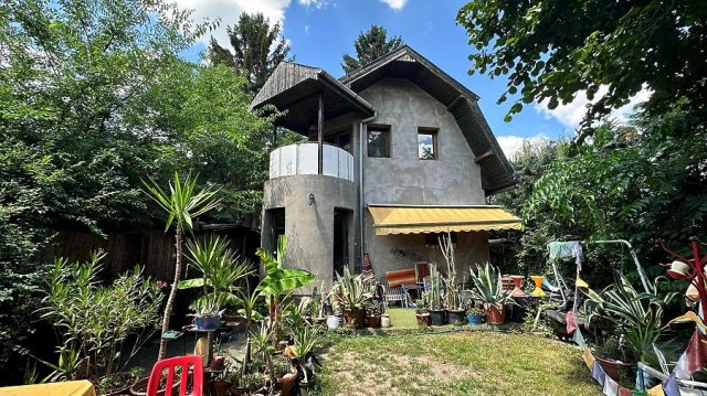 Eladó családi ház, Gödön 104.9 M Ft, 3 szobás