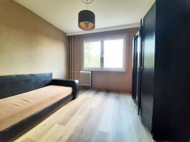 Eladó panellakás, Debrecenben 28.9 M Ft, 1 szobás