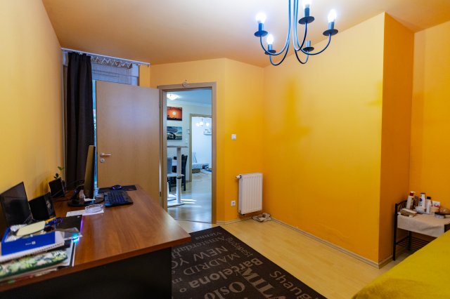 Eladó téglalakás, Budapesten, VIII. kerületben, Ciprus utcában