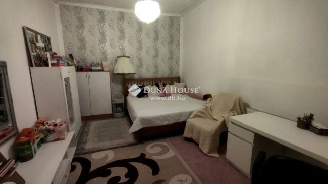 Eladó családi ház, Nagykátán 44 M Ft, 3 szobás