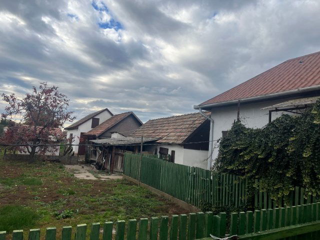 Eladó családi ház, Nagyhegyesen 49.5 M Ft, 2 szobás