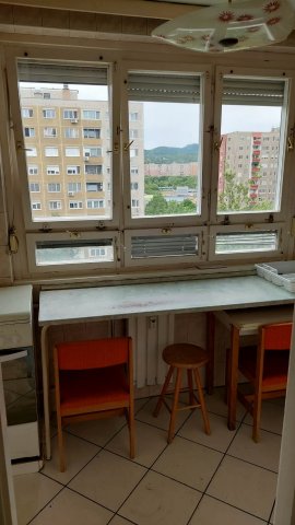 Eladó panellakás, Budapesten, III. kerületben 58 M Ft, 2 szobás