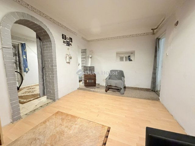 Eladó családi ház, Verőcén, Lugosi utcában 68.9 M Ft, 6 szobás