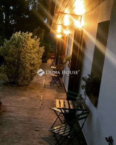 Eladó üzlethelyiség, Pócsán 110 M Ft, 3 szobás