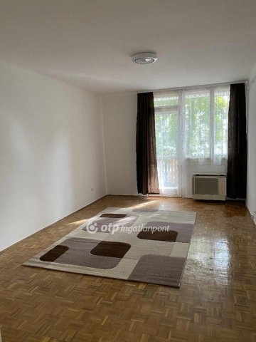 Eladó téglalakás, Miskolcon 27.9 M Ft, 2 szobás