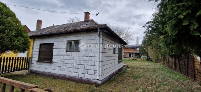 Eladó ikerház, Fonyódon, Virág utcában 58.9 M Ft, 2 szobás