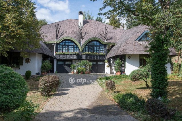Eladó családi ház, Recsken 220 M Ft, 4 szobás