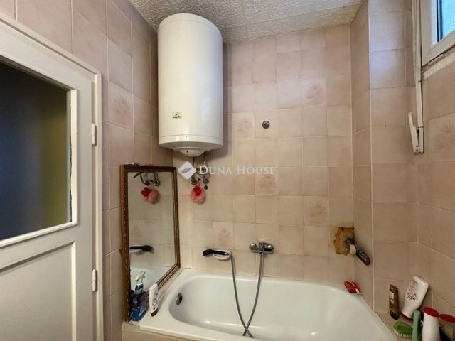 Eladó téglalakás, Budapesten, XX. kerületben 48.9 M Ft, 2 szobás