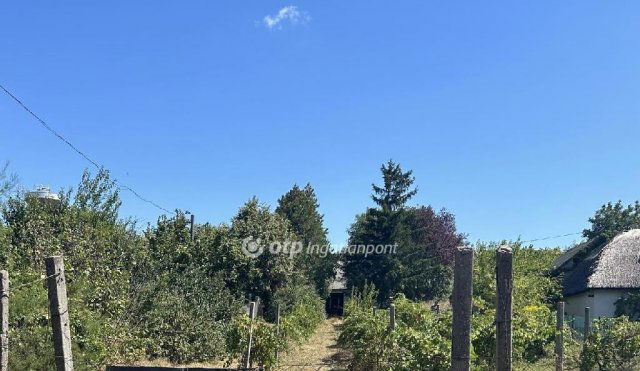 Eladó nyaraló, Lepsényben 28.88 M Ft, 1+1 szobás