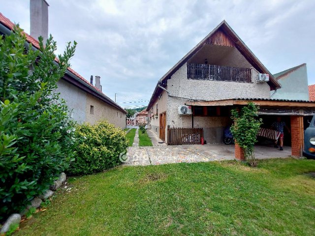 Eladó családi ház, Sátoraljaújhelyen 69.999 M Ft, 4 szobás