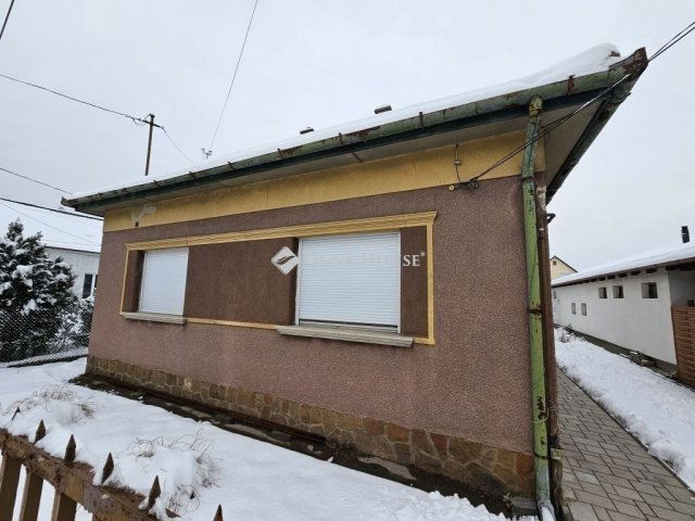 Eladó családi ház, Budapesten, XVIII. kerületben 89.98 M Ft