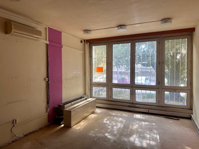 Eladó családi ház, Budapesten, III. kerületben 371.25 M Ft