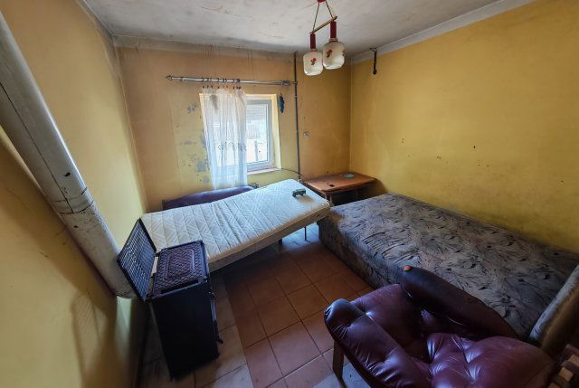 Eladó családi ház, Csákányon 11.9 M Ft, 2 szobás