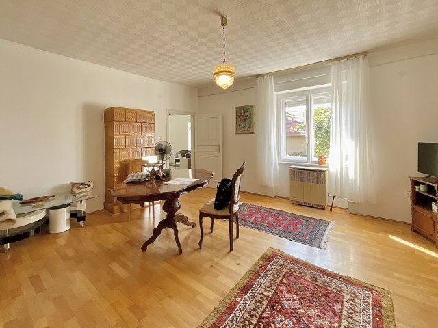 Eladó családi ház, Sümegen 20 M Ft, 2 szobás